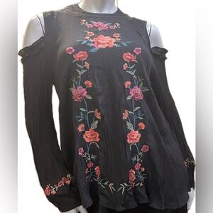 Umgee Black Floral Embroidery Cold Shoulder Long Sleeve Shirt MEDIUM